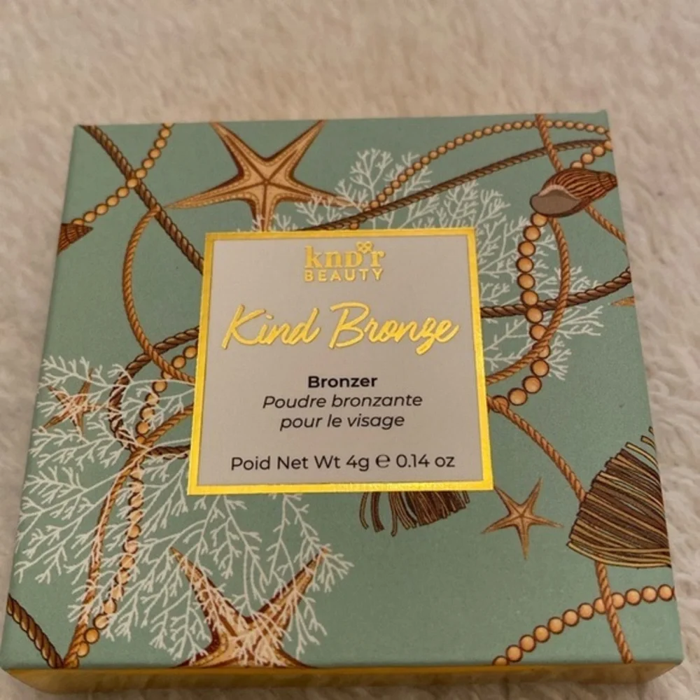 Kndr Kind Bronze‎ Bronzer